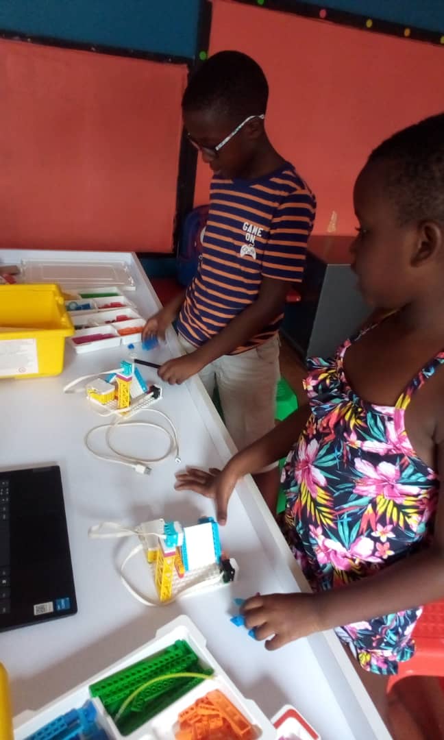 KayMellon's tweet image. STEM education is the incubator of innovation, and #FirstPrograms are the launchpad for the #NextGenInnovators. With initiatives like #Coderina, we're nurturing young minds to code their way to a brighter future #STEMeducation