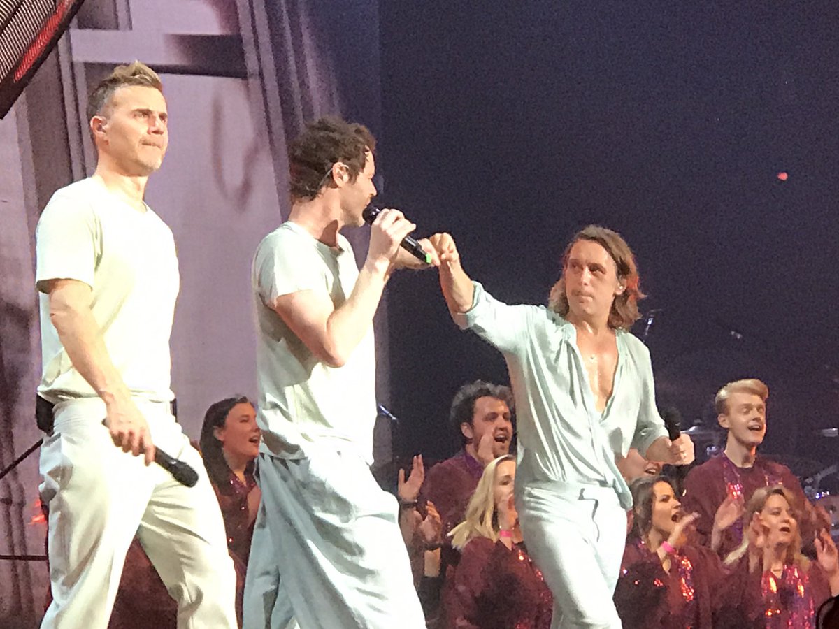 Well I didn’t realise last night that it was actually five year to the day since we saw @takethat last,what’s even more bizarre I’d booked exactly the same seats 🤯 thanks again for an epic night out xx @GaryBarlow @OfficialMarkO #TakeThat #GaryBarlow #HowardDonald #MarkOwen