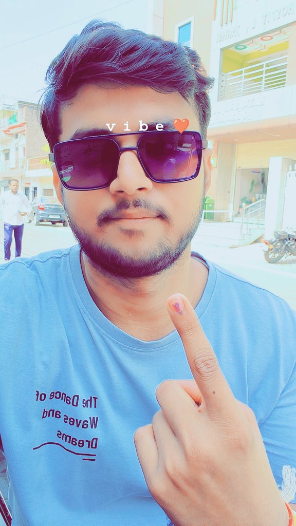 HarshVa84304161's tweet photo. एक वोट देश के नाम 🗳️ https://t.co/kONdteSl1M