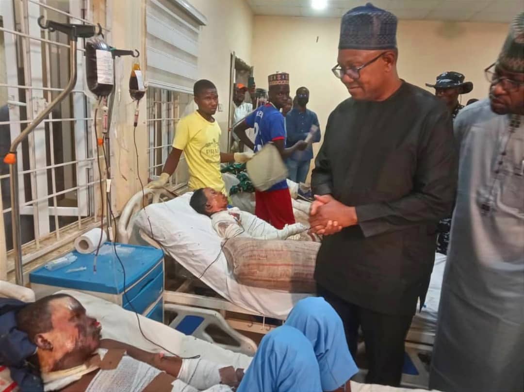 Night never too late for @PeterObi 😥 Peter Obi visited bomb victims in Kano yesterday even at late hours. The empathy is truly that of a leader. Please Yan Arewa let's not miss this man again. #VoiceofHausa @EmirSirdam @_nonconformist1 @diisa2002 @chude__ @AishaYesufu