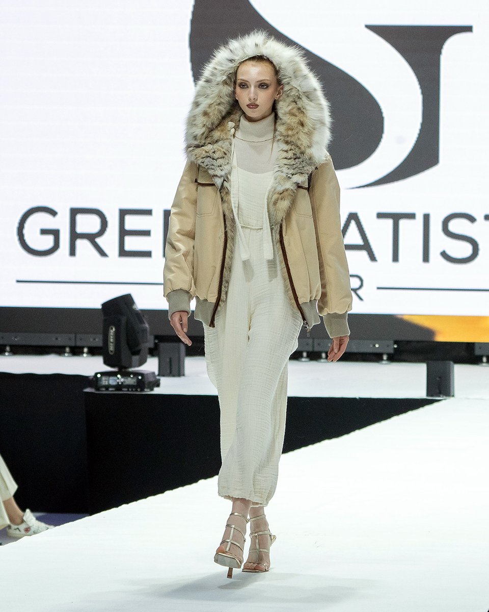 kastoriafurfair's tweet photo. #GreekSiatistianFurs unveiled their top notch AW24 LYNX collection at the 49th KIFF’s Fashion Gala Show!
#kastoriafurfair #kiff #fur #furfashion #ott #qotd #ootd #ootn #fashionweek #womenswear #fashion #lynx #catlynx #catwalkmodel #catwalk #models #galashow #runway #fashiongala https://t.co/eCdRsxgqsV