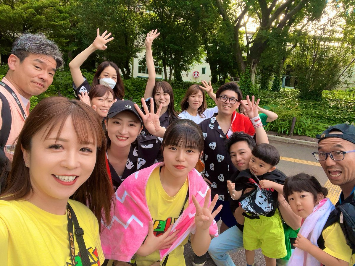 miisakiick613's tweet photo. 大好きな家族＠4_sf @3zEtpHh45MMiEQF 詩👧🏻音👶🏻@Ayuri_ck との初の4連番で爆盛り上がり🕺
久しぶりに会えた四池さんとわちゃわちゃ楽しかった❣️
そしてやっぱりC&amp;Kが大好き🫶🏻

#candk https://t.co/QlAL80Z1wd