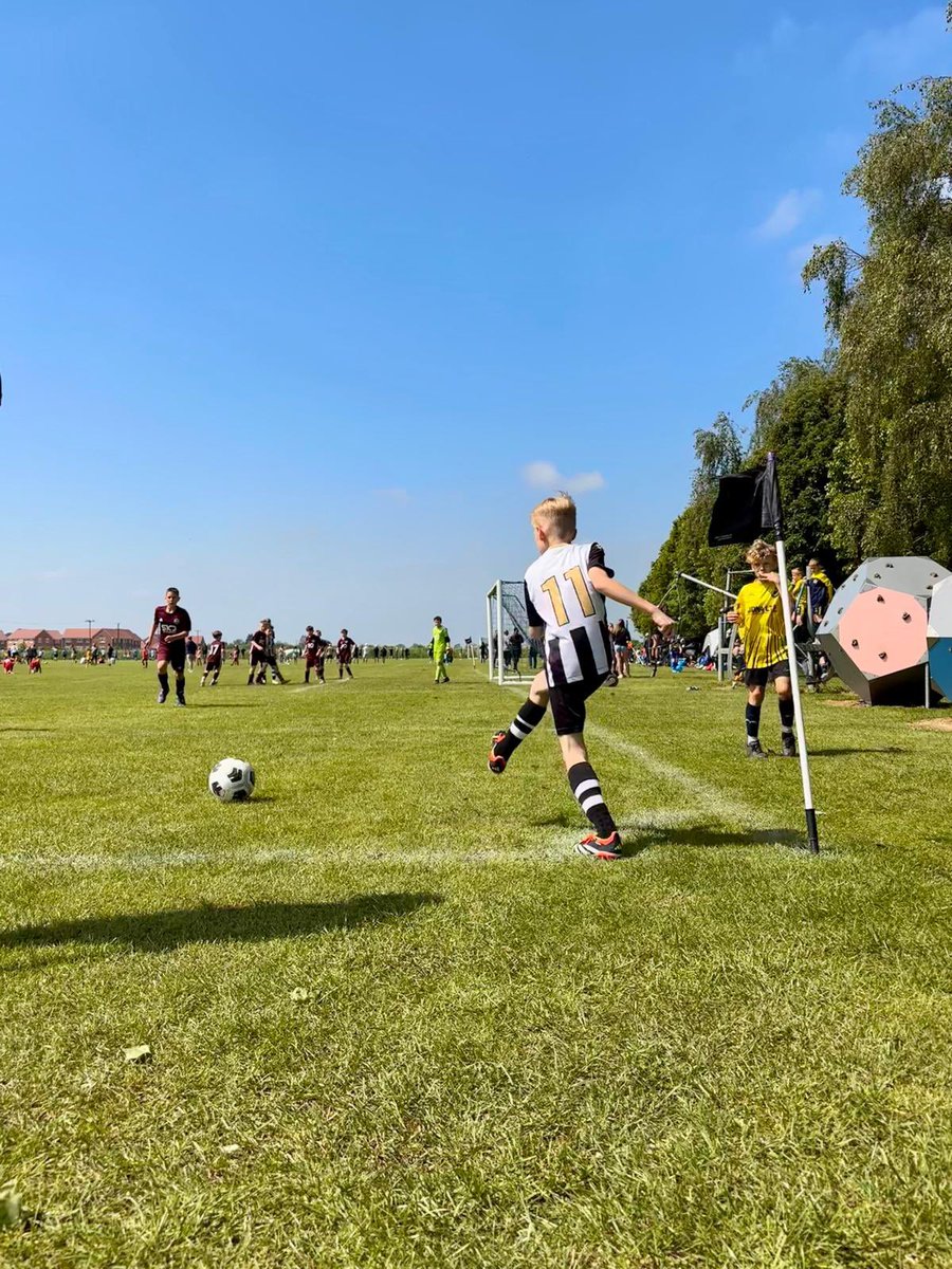 CraigieB (@craigburling) on Twitter photo Kasper enjoying his day yesterday in βοΈ <a href="/WisbechStMaryFC/">Wisbech St Mary FC</a> u11 tournament ππ»β½οΈ Kasper enjoying his day yesterday in βοΈ <a href="/WisbechStMaryFC/">Wisbech St Mary FC</a> u11 tournament ππ»β½οΈ