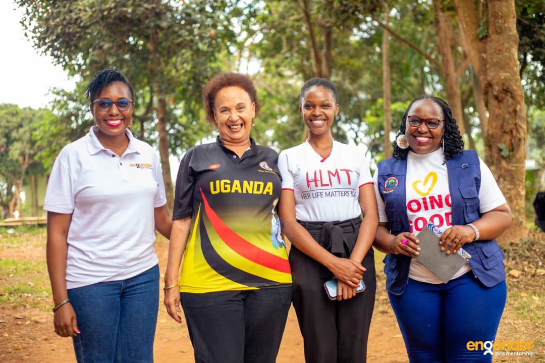 MercyNkakara's tweet image. Empowering our future leaders starts with listening. Children's curiosity is boundless, and their questions matter.Let's guide them with knowledge and assurance. Education empowers. Let's ensure every child knows their questions are valid.@RaisingTeensUg2 #GirlsMatter #InspireHer