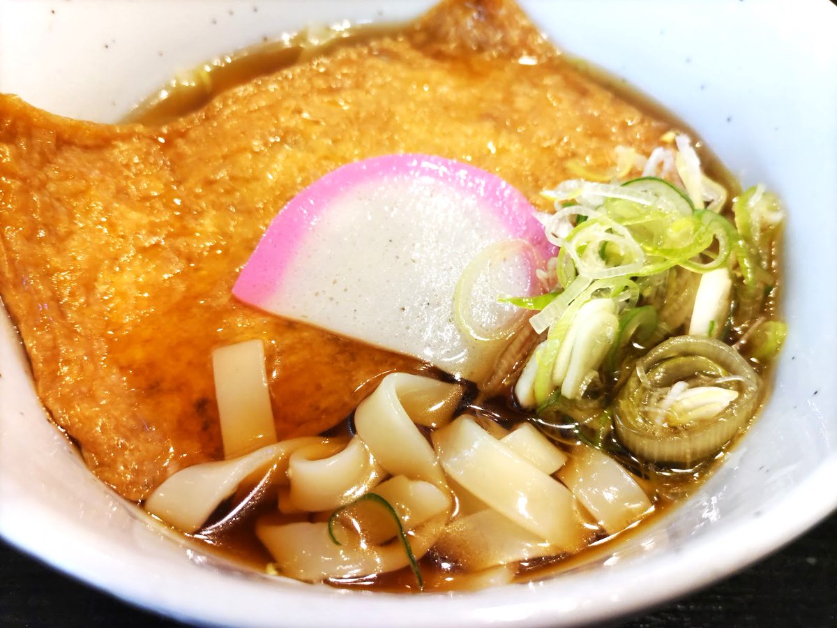 大判きつねきしめん(冷)
麺坊かどや：名古屋市

神宮前駅の中。
今日も遅い。
全然日が出てる内に帰れへんんんんんんんんんんんんんんんんんんん！！！！！！！！！！！！！！！！！！！