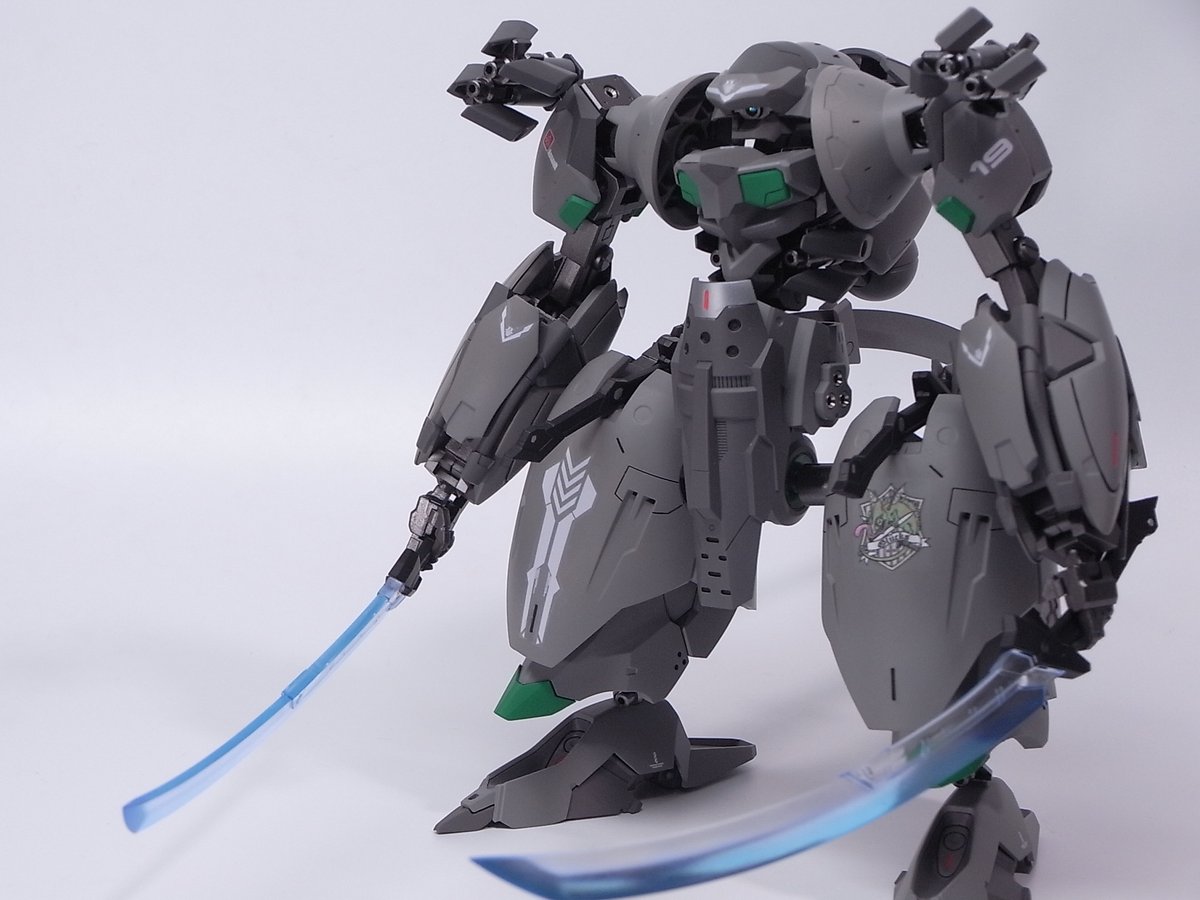 L-DEN🌿¶¶ tweet media