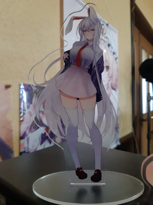 兎花玲さんとこのウドンちゃんアクリルスタンド届いてました!

めちゃくちゃかわいすぎ 