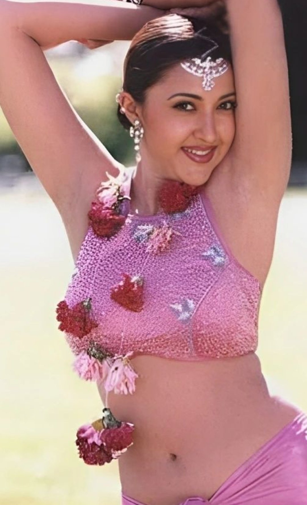 GOA_8yaW0AA-B5H?format=jpg&name=large