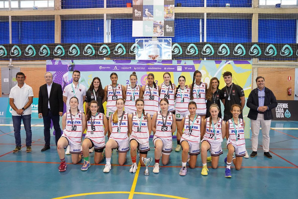 🙌 ¡𝐇𝐨𝐲 𝐣𝐮𝐠𝐚𝐦𝐨𝐬! 🏆 #FEBCadeteF2024. ❤️ @AlightSolutions @FundacionCBG. 🆚 @Celtabaloncesto. ⌚️ 20:00 horas. 📍 Pabellón Fontiñas, Santiago. 📺 canalfeb.tv #ContigoFundación