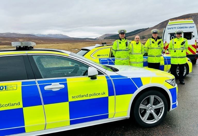 Stay Alert on the Roads! 🚔🚧
A stark reminder from Ross-shire: A man, 43, has been charged with dangerous driving for speeding at 142mph. Authorities stress the importance of road safety.

buff.ly/3UXamn2

#RoadSafety #SpeedingAwareness #DriveResponsibly