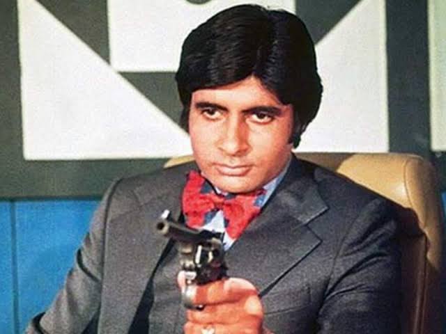 Don ko pakad na mushkil hi nehin na mumkin hain.....Sach mein aaj bhi iss Don ko koi pakad nehi saka. @SrBachchan ji ❤️🆎️