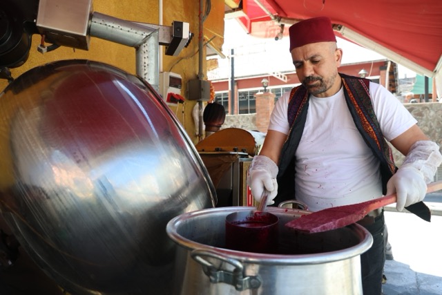 Elazığ'dan Türkiye'ye vişneli badem şekeri
sondakika23.com/elazig-dan-tur…

#Elazığ #ElazığHaber #SonDakika23