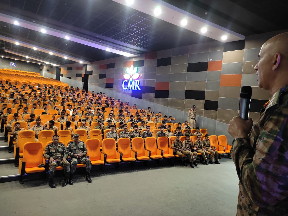 Col Anil, Gp Cdr, Hyd Gp, delivered a lecture on ‘Indian Army: A Distinct Career’ to the cadets participating in the ongoing #EkBharatShreshthBharat Camp at CMR College of Engg&Tech. The cadets received the talk enthusiastically & demonstrated considerable interest in the topic.