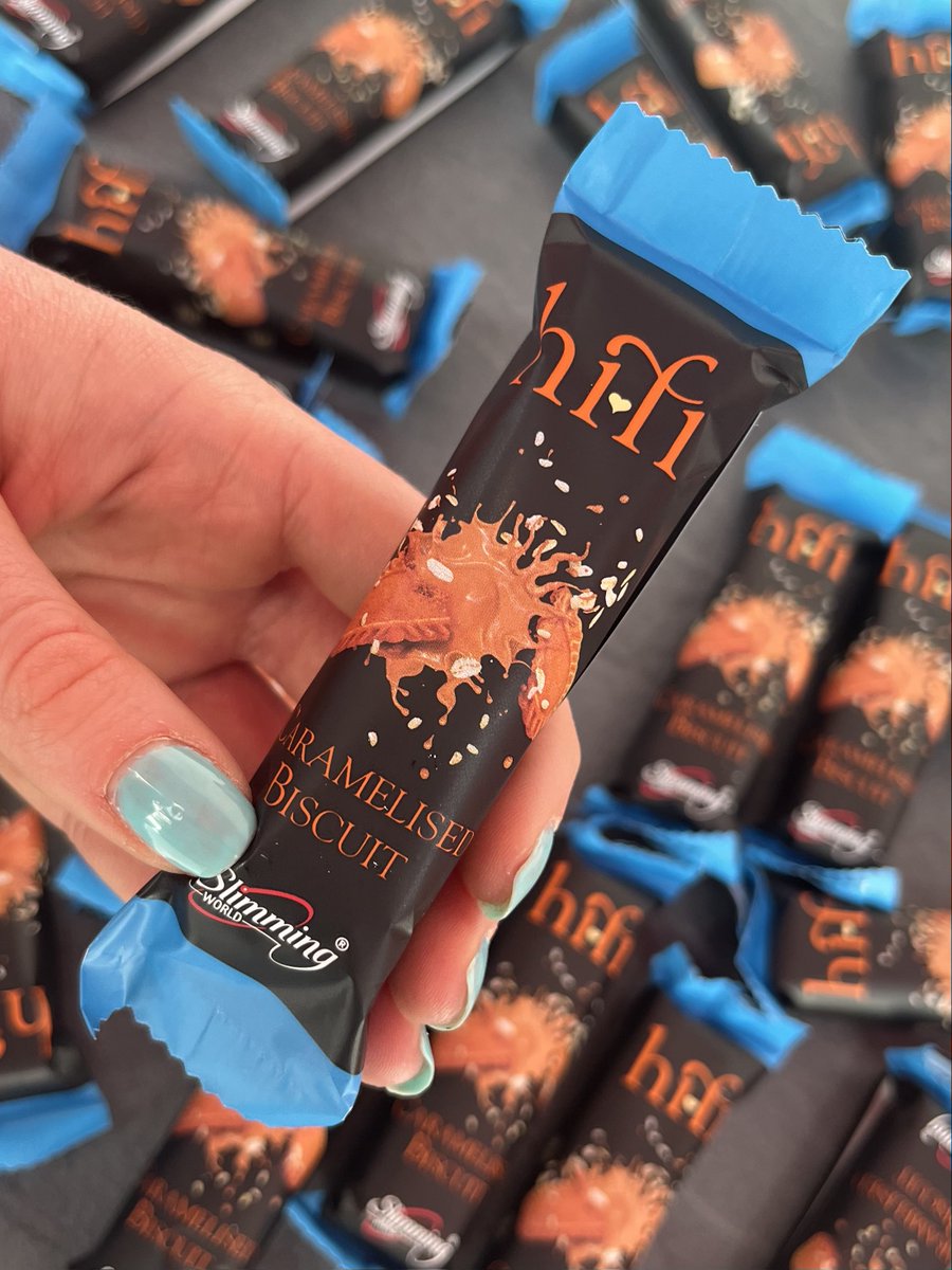 Hands up if you’re excited for a new Hi-fi bar flavour 🙋‍♀️! Get your hands on our limited edition Caramelised biscuit Hi-fi bars, available exclusively to members in groups and from the online shop today 🍫🍪.