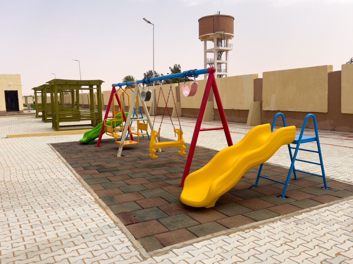 EUbaladiyati's tweet photo. 🌟 New Beginnings for Young Minds! 🌟
4️⃣ youth/child centres rehabilitated & ready to serve young people!
@EUinLibya #Baladiyati, through @UnicefLibya w/ @LGM_GOV_LY completed efforts in #Ubari #Sabha #Ghat #Brak Alshati, benefiting 1️⃣2️⃣,0️⃣0️⃣0️⃣ #children & 4️⃣,0️⃣0️⃣0️⃣#youth https://t.co/YOv08NriIG