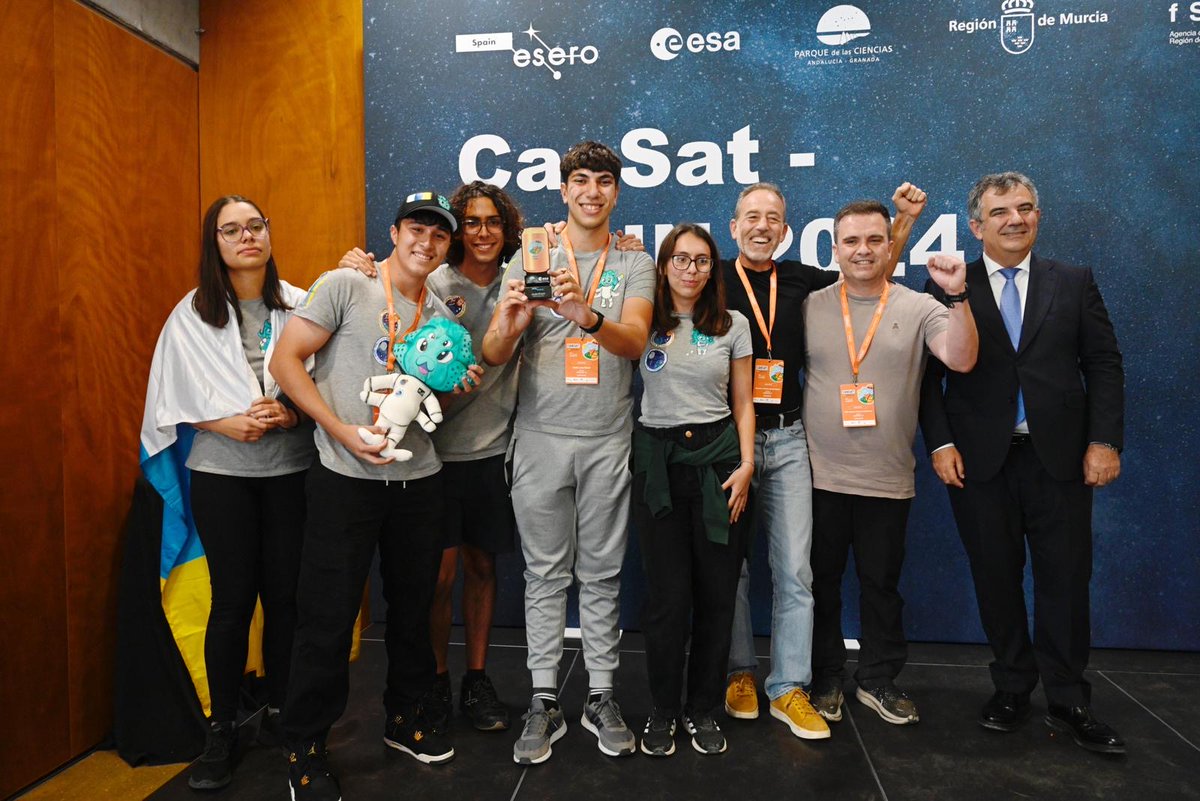 Fundación Séneca (@fundacionseneca) on Twitter photo ¡Los ganadores al MEJOR PROYECTO CANSAT2024 fueron GranSat, de Canarias, IES Granadilla!🏆🚀
Enhorabuena por vuestro trabajo y éxito 🎉
<a href="/presican/">Presidencia GobCan</a> <a href="/regiondemurcia/">Gobierno de la Región de Murcia</a> <a href="/EseroSP/">ESERO Spain</a> <a href="/esa/">European Space Agency</a> <a href="/ParqueCiencias/">Parque De las Ciencias</a> <a href="/AmbientalRM/">Consejería M. Ambiente, Univ., Invest. y Mar Menor</a> ¡Los ganadores al MEJOR PROYECTO CANSAT2024 fueron GranSat, de Canarias, IES Granadilla!🏆🚀
Enhorabuena por vuestro trabajo y éxito 🎉
<a href="/presican/">Presidencia GobCan</a> <a href="/regiondemurcia/">Gobierno de la Región de Murcia</a> <a href="/EseroSP/">ESERO Spain</a> <a href="/esa/">European Space Agency</a> <a href="/ParqueCiencias/">Parque De las Ciencias</a> <a href="/AmbientalRM/">Consejería M. Ambiente, Univ., Invest. y Mar Menor</a>