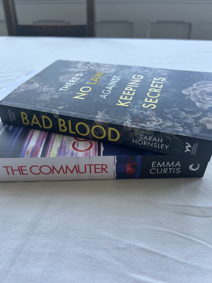 I've been sent these treats #badblood by ⁦@SarahHornsley⁩ ⁦@Phoebe_A_Morgan⁩ ⁦@HodderBooks⁩ and #TheCommuter by ⁦@emmacurtisbooks⁩ ⁦@SarahHeditor⁩ ⁦@CorvusBooks⁩. Can't wait xx