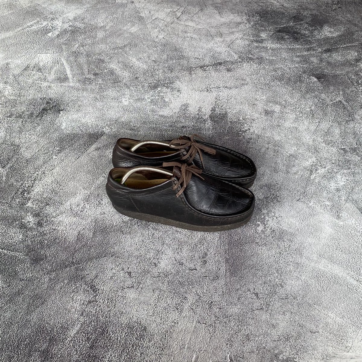 waste_myhate's tweet photo. @jakartatroops Titipp bang😚

Clarks Wallabee👇🏻
- Brown Leather 40.5 ( Ada Minus )
- Black Leather 41.5 ( Ada Minus )
- Maple Suede 45 ( Butuh Cuci )
- Cola Leather 44 ( Seger Tinggal di Wax )

Harga 450.000,-/Pasang NETT!
Belum Termasuk Ongkir

Minat / Detail via DM🫶🏻 https://t.co/tSmFRo4jx5