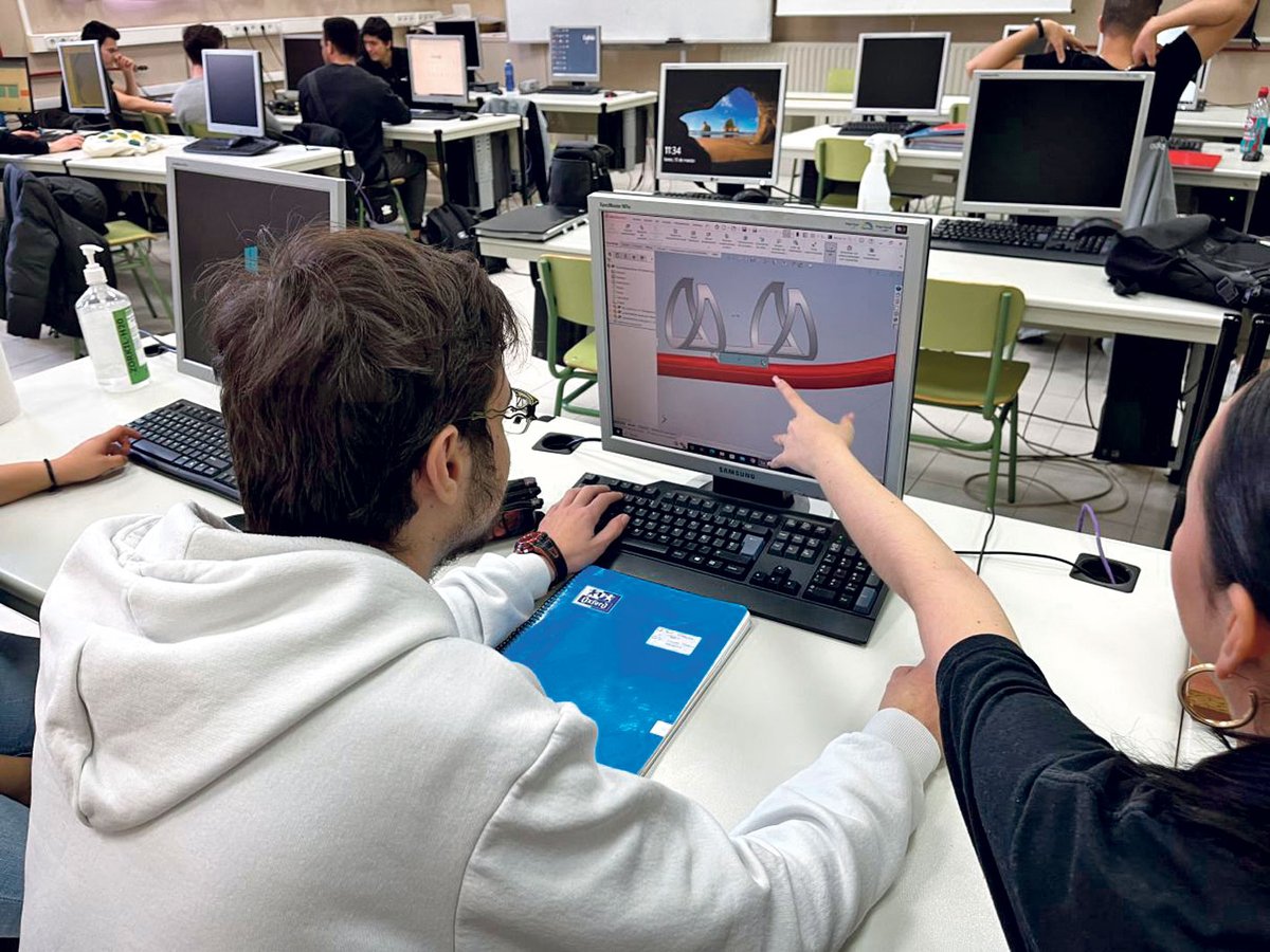 EuDigitalHub's tweet photo. Euskadik LHko plazen %100 bermatzen ditu🤩
Madrilgo edo Kataluniako LHko zentroak jasaten ari diren plazen arazo larriaren aurrean, eskaintzaren okupazio-maila % 81,73koa da lehen ikasturtean
Euskadin.
https://t.co/HxYVc66SAg
#trainingWorld https://t.co/KwbSBgVqLc