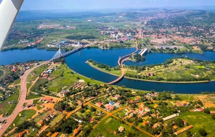 @xmuse_ Most epic of Jinja road in Uganda is the Nile Bridge 
#VisitUganda