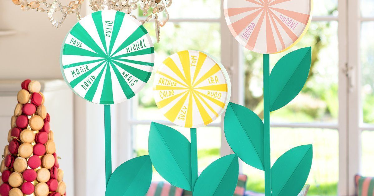 Fabriquer des fleurs en papier en guise de plan de table buff.ly/44NYvLx