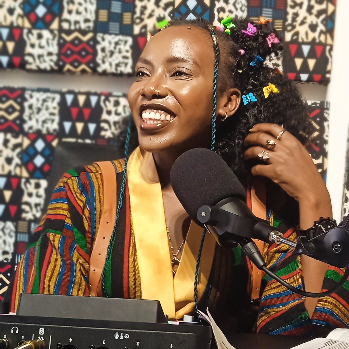 pawaradio's tweet image. Happy new week, She Talks is on discussing gender roles and modern marriages with @IAmMuthoniGitau join in now on @pawaradio.What do you think about our topic today ?Interact with us on our socials @pawaradio 
#shetalks 
#womensupportingwomen