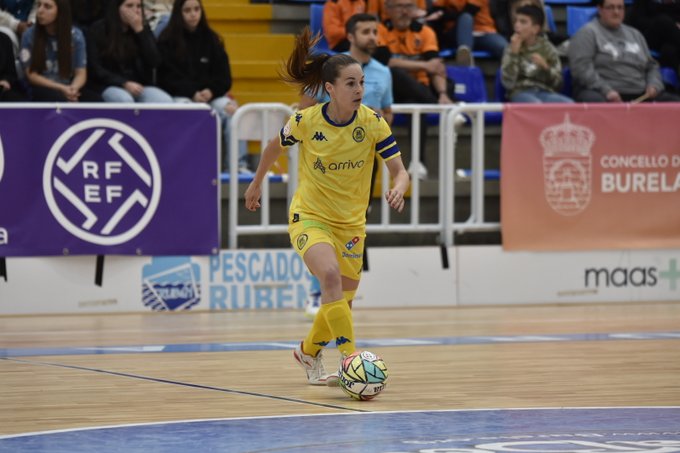 🏆 Peque, del <a href="/ADAlcorconFSF/">A.D. Alcorcón F.S.F.</a>, ha sido elegida... ¡Mejor jugadora del mundo en 2022! 

🤩 ¡Enhorabuena, <a href="/pgmota7/"># PeQue #</a>! ¡Muy merecido!

📷 @pakito_88