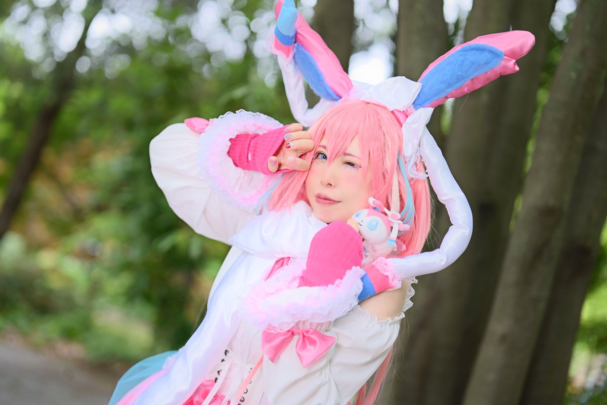 umeko_0209's tweet photo. 【Cosplay】

ポケモン擬人化  

NO. 0700

🎀 ニンフィア 🎀Sylveon

photo📸天才まさねさん😎(@masane7 )

#ホココス #コスプレ #夢ポケ擬人化 https://t.co/8Bv5uHfxq3