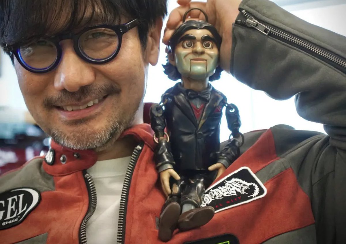 iTz__Jvmper's tweet photo. He told me (Fatih Akin) that he would like to become one of the characters in the game, so I came up with the character of Fatih, a 'living doll' who shared the trip with Sam
#HIDEO_KOJIMA_EN #KojimaProduction #小島秀夫 #FatihAkin #DeadStranding #Doll https://t.co/ucoxUM0MTR