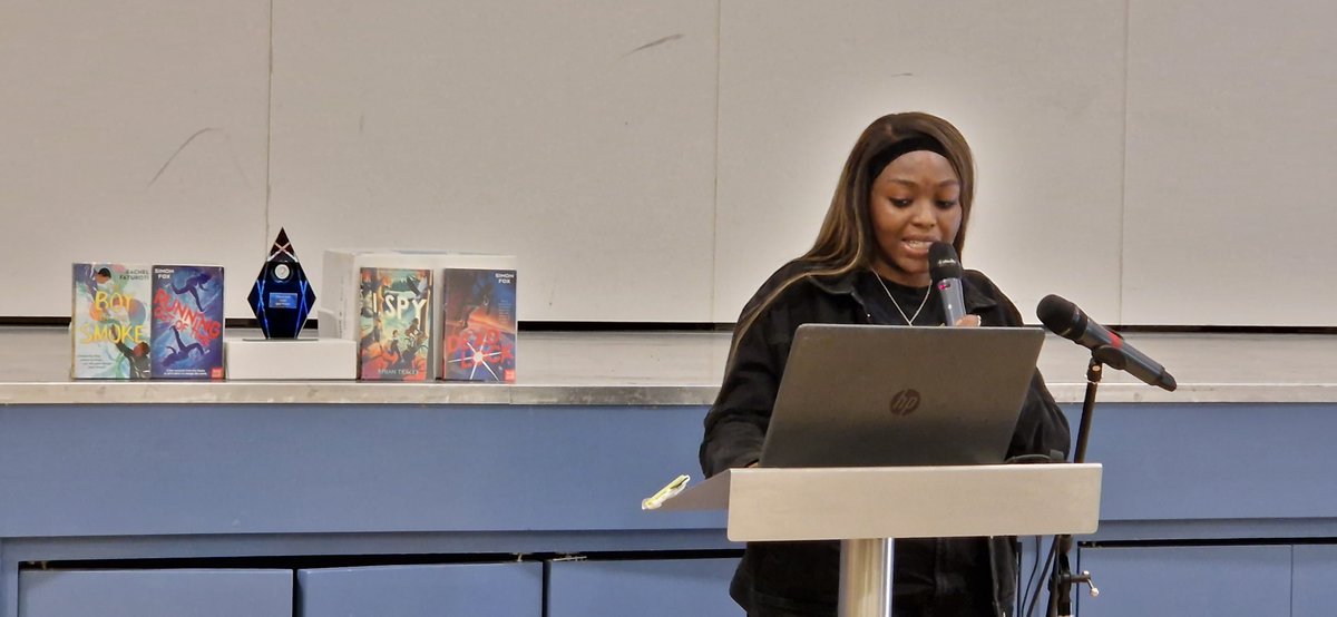 Elmgreenlibrary's tweet photo. We @elmgreenschool  had a great day @LambethPhoenix our local children's book award where children do the shortlisting and vote on a winner. @RachelWithAn_E was the winner with her book - The Boy in the Smoke. Thanks to @SimonFoxAuthor and @RhianTracey who were shortlisted. https://t.co/o9JnkHR5Ww