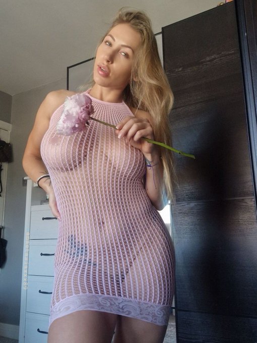 Good morning Twitter 🌸 https://t.co/7OTfJ6pbF1<a href="/tag/mvsales"class="tags"><span>#mvsales</span></a>