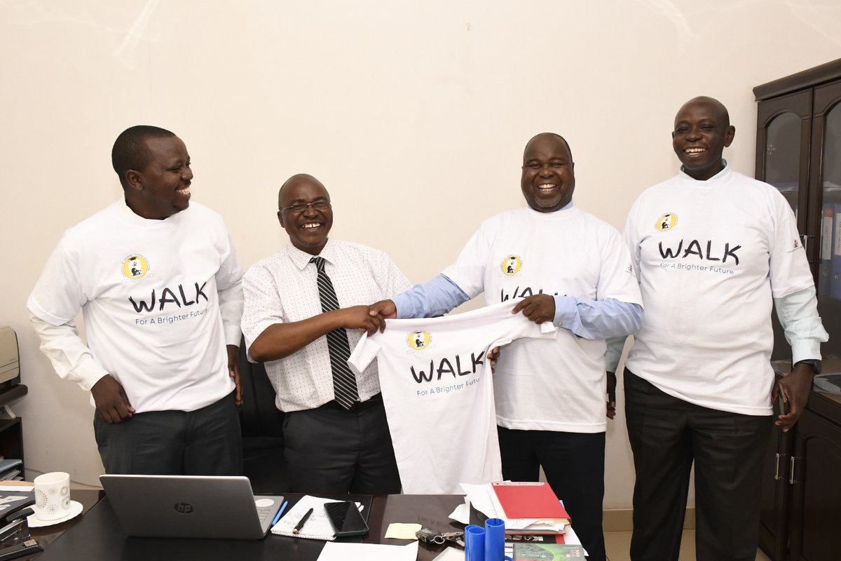 viutickets's tweet photo. It is confirmed, the #UoNAlumniWalk is happening on June 8th 2024. Join us as we support University of Nairobi Alumni Scholarships. Register now through *487*28#. Registration Fee is Ksh. 2,000
#Viutickets #UoNAlumniWalk https://t.co/9KRbrqSaHM