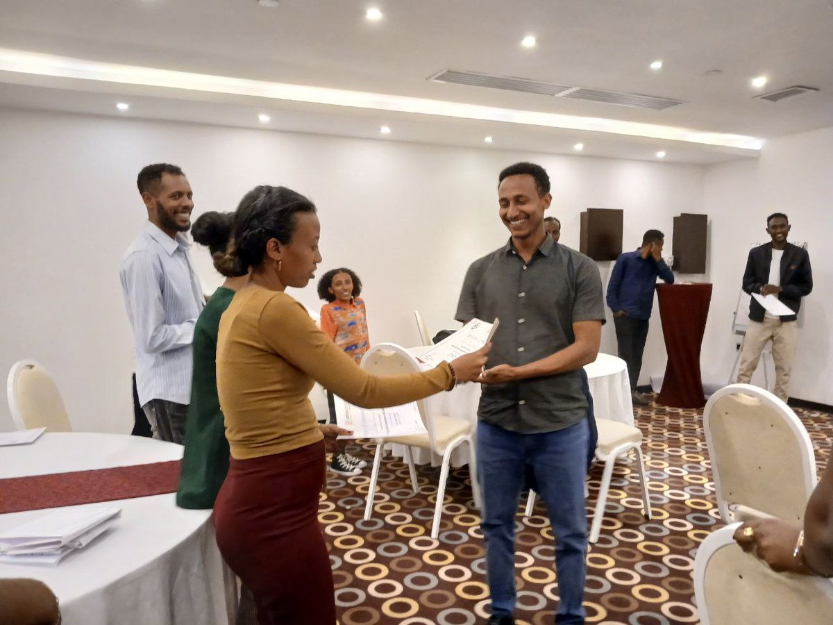 A five-day training on risk assessment and online safety was successfully completed for 15 #HRDs and journalists from various regions in Ethiopia. 
#wedefenddefenders
#riskmanagement
#HumanRights
#Ethiopia