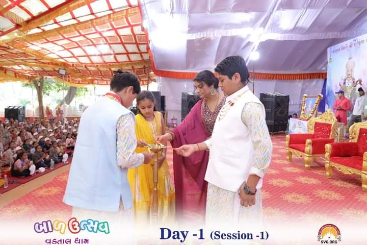 vadtalgadi's tweet photo. #બાળઉત્સવ - વડતાલ
#summercamp - 2024
#Day:- 1
@officiallndym
@lndmm1008
#balutsav #childsummercamp #summercamp #vacationtime #yagnendraprasadjimaharaj #Vadtal #Swaminarayan https://t.co/S3L44p1u8j