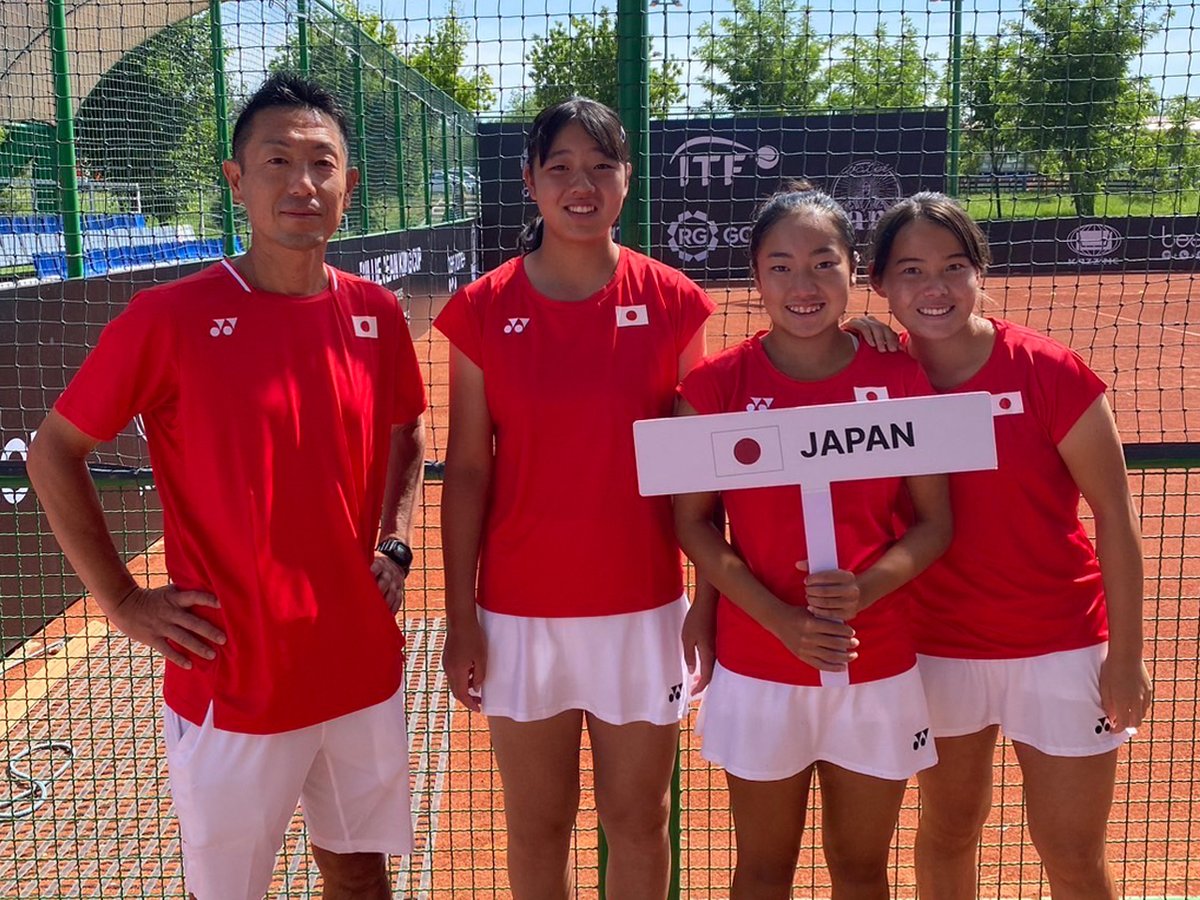 日本は地区予選4位で世界大会へ | テニスマガジンONLINE｜tennismagazine.jp tennismagazine.jp/article/detail… 

写真が届いたので改めて！

#テニス
#Tennis
#ジュニアテニス
#JuniorTennis
#ITF
#ビリージーンキングカップジュニア
#BillieJeanKingCupJunior
#山本晄
#沢代榎音
#早坂来麗愛
#吉川真司