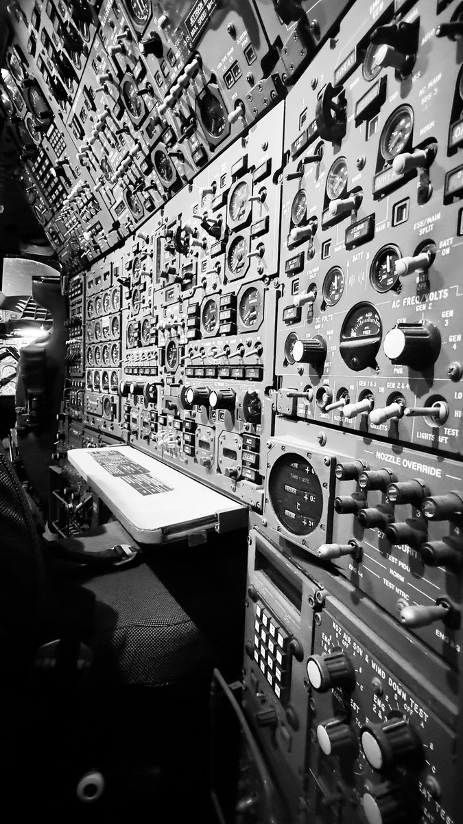 Ktuck_79's tweet image. Monday 20 May

Today’s Daily Picture Theme is ‘Interconnected'

RT or reply with your own photo 

Tomorrow’s theme will be ‘Just one'

#DailyPictureTheme

#interconnected 

1. Condorde Flightdeck.
2. Weston-Super-Mare pier
3. Stratford Upon Avon Big Wheel
4. Clevedon Pier