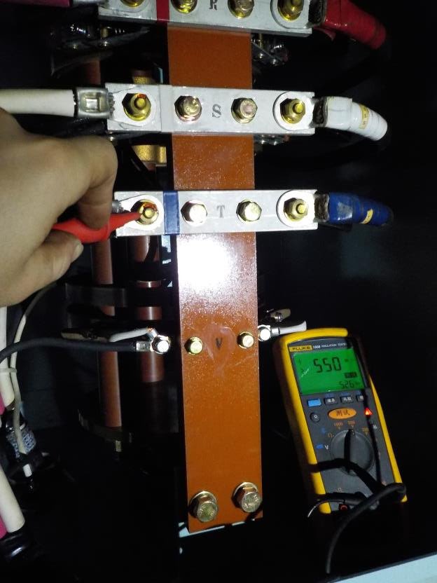 elengineerblog's tweet photo. Work of an ETO on ships with cranes. What most often breaks on cargo cranes?

✅ Read article ➡️ https://t.co/UOzCT2tRkn

#cargocranes #electroengineer #ETO #grabs #limitswitches #relay #thermalrelay #timerelay #troubleshooting https://t.co/zxrQj5bo82