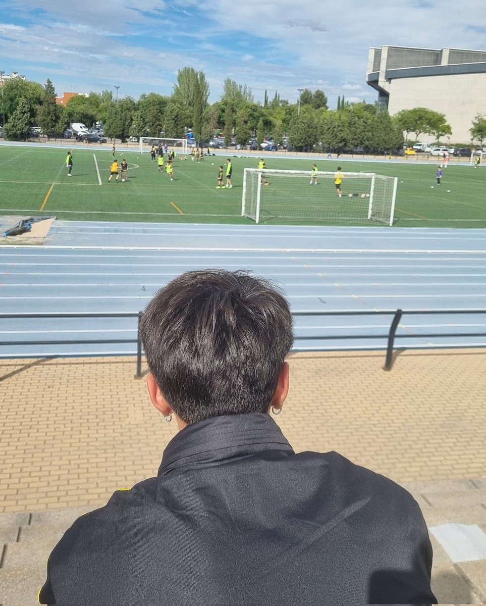 CDCiudadePinto's tweet photo. ¿Has visto todo lo que hemos crecido juntos, @Ivanpachecco?💪👏

Te echaremos de menos, mister💛 https://t.co/QPxc5pZLdj