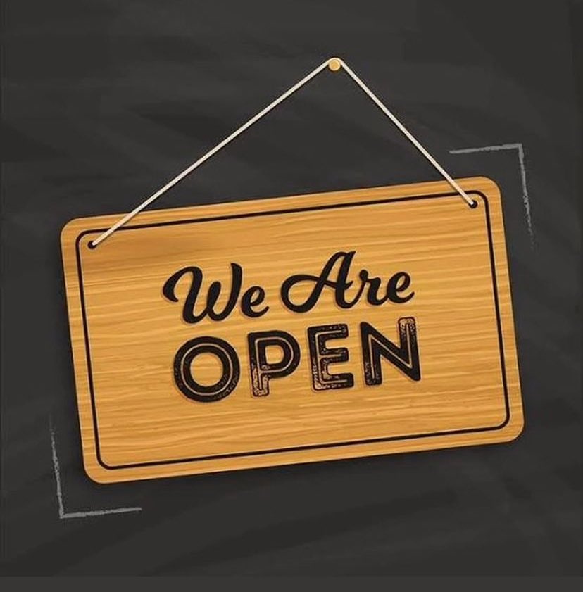 TeeEMMzChops's tweet photo. Organic 100% Fruit Juices 
Power Cleanse
Wraps
Salad
Parfait
Smoothies
Mocktails 
Cocktails
New Menu Alert❤️‍🔥❤️‍🔥💃💃
We are about to blow your minds https://t.co/Ew1XpeYLcg