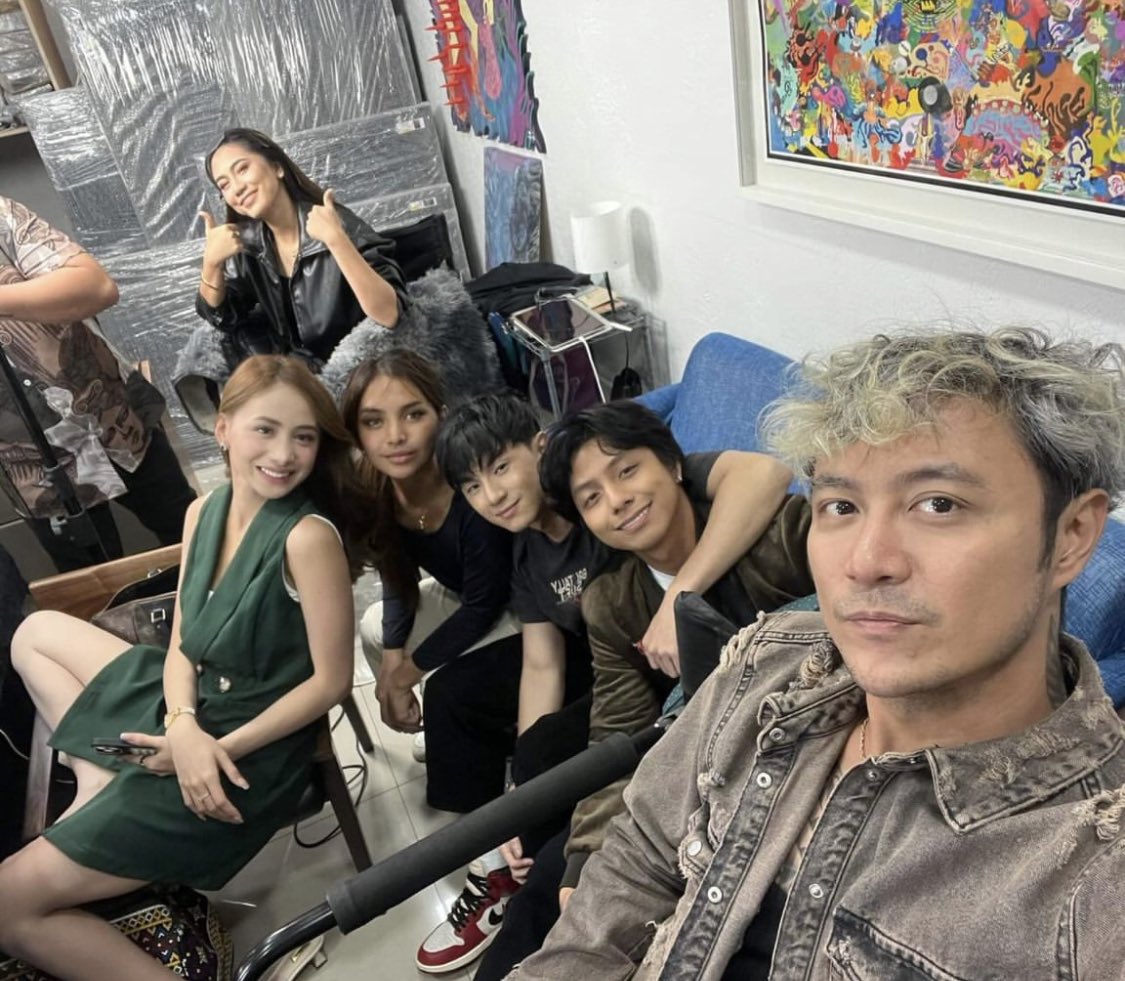 TeamFamericana's tweet photo. @OxinFilms Sky Valley - BEHIND THE SCENE 🎬 (4)
#Lorris #AngelgraceAmerica #GLSeries #Famericana @OxinFilms https://t.co/9BaonO310t