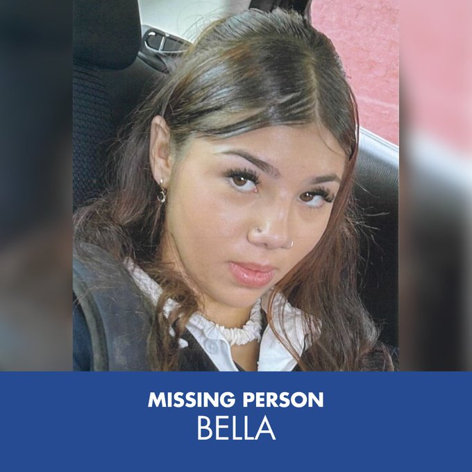 #MISSINGPERSON Australia - Bella, 13-years-old, was last seen on Fawkner Crescent, Armstrong Creek on 11 May.

Police believe Bella may be in the Hoppers Crossing and Altona Meadows