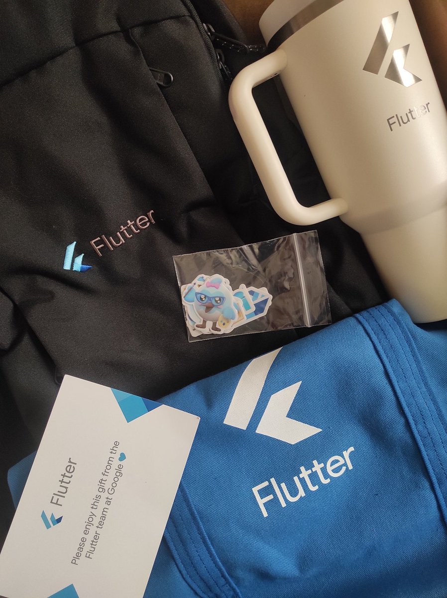 My Flutter merch is here 😭😭 Thank you so much to the Flutter team at Google for these awesome and practical gifts 💙 cc. @nlycskn, @ericwindmill @flutteristas