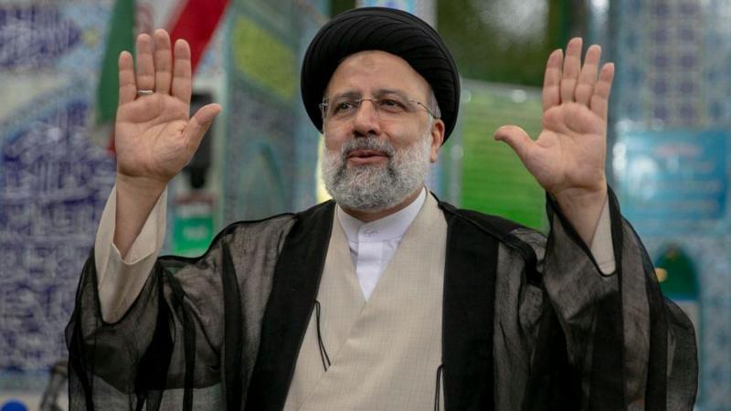 itssafeera77's tweet photo. Rescue teams have discovered the wreckage of the helicopter carrying President Raisi and his companions.
All passengers on the Iranian President's helicopter are presumed dead.
Iran Red Crescent: "No sign of life" after President Raisi’s helicopter crash
#Irán #IbrahimRaesi https://t.co/vTQocMsGVz