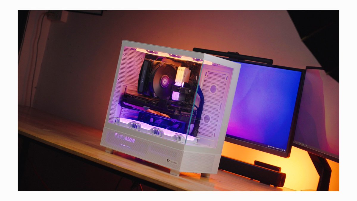 ThermaltakeInc's tweet photo. Beautiful View 270 build from EPIC! 👏
Full build video🔗https://t.co/hmUMfBxbsP
#Thermaltake #View270 https://t.co/s8UnwNIu0i