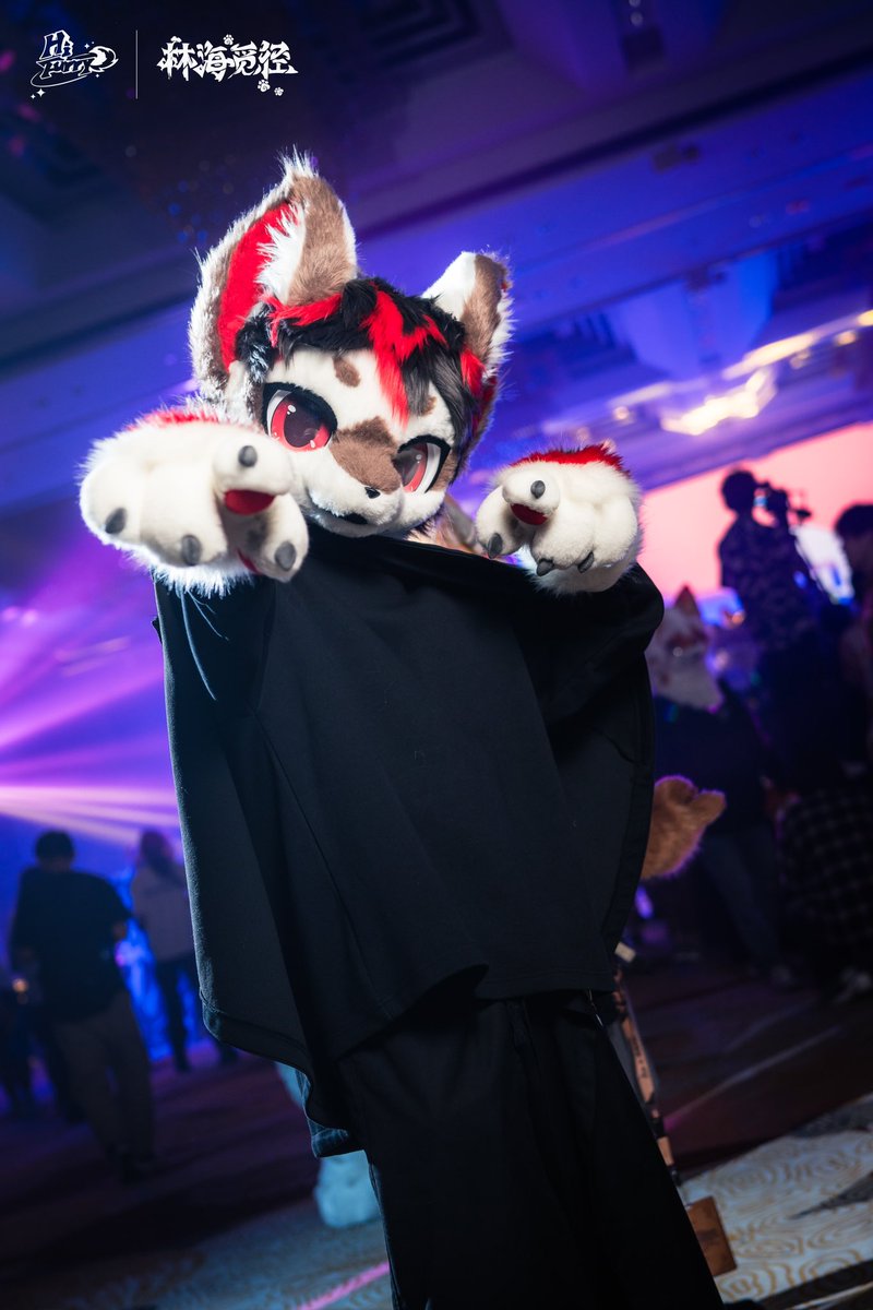 HiFurryOfficial's tweet photo. 「你好兽聚·林海觅径」官方返图No.10
拍摄&amp;后期：@TTimm00445711 

#HiFurry #fursuit #FursuitEveryday https://t.co/X6GWewVeqG