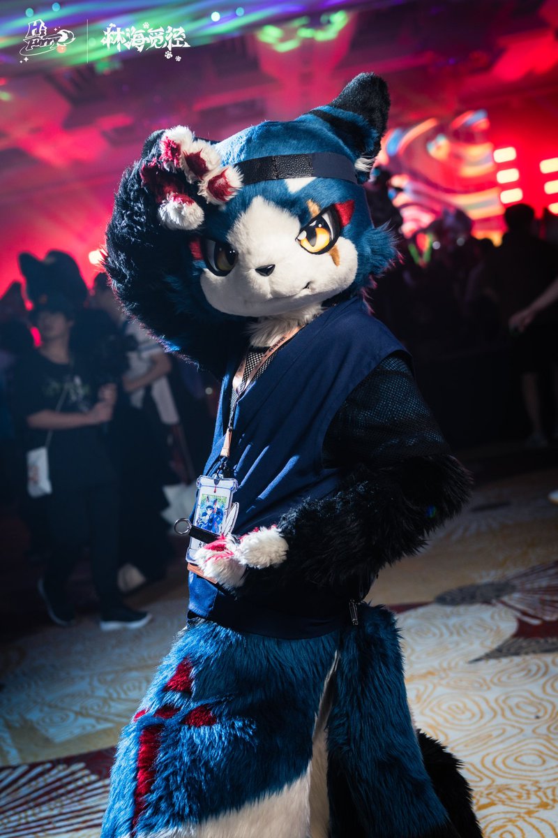 HiFurryOfficial's tweet photo. 「你好兽聚·林海觅径」官方返图No.10
拍摄&amp;后期：@TTimm00445711 

#HiFurry #fursuit #FursuitEveryday https://t.co/X6GWewVeqG
