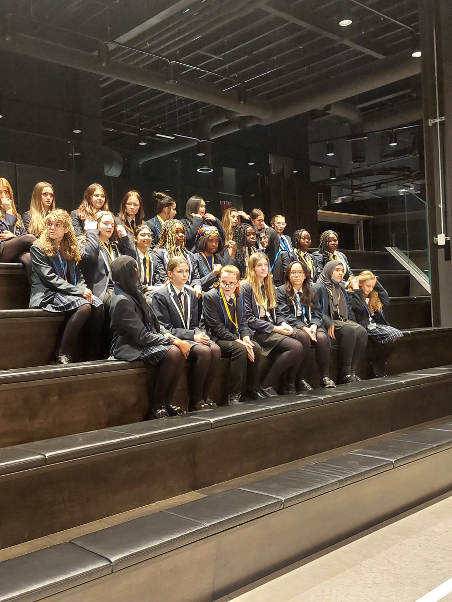 👩‍💻🚀Our Girls In Tech project group had an amazing time on their trip to the Hut Group! A huge thank you to the Hut Group for hosting us and showing our pupils the incredible possibilities in the tech world.
#WeAreFulwood #WeCommit #GirlsInTech #STEMEducation #FutureInnovators