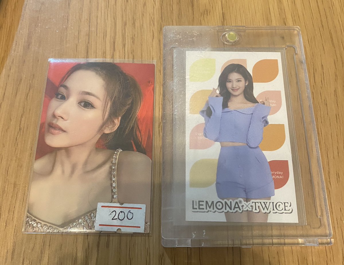 230s_sw's tweet photo. Wts lfb sana pc set

Set for 550 + 150 for the card holder https://t.co/jZx22faDHX