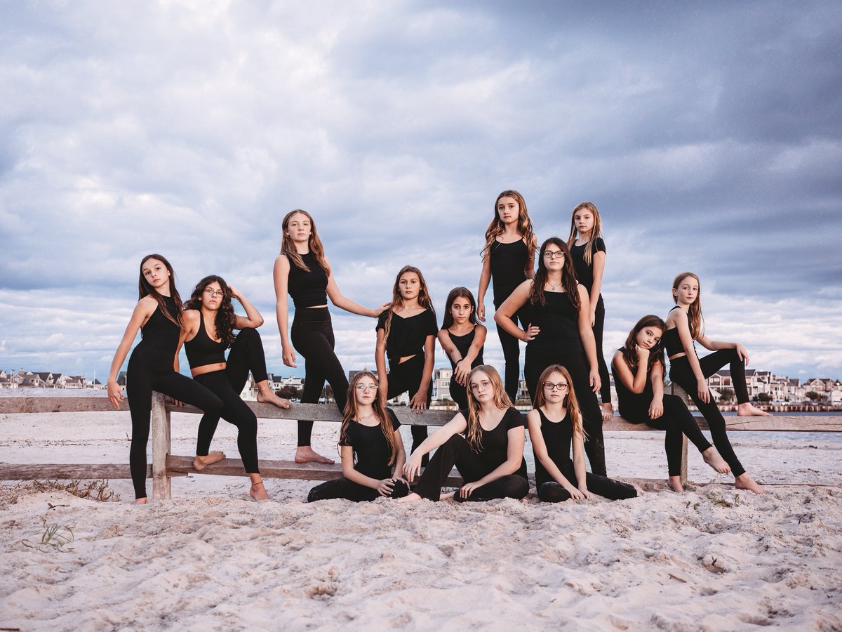 OceanDanceForce's tweet photo. Let your dreams be bigger than your fears. 💙✨ #motivationmonday #weloveodf https://t.co/K5sB2ImhiF