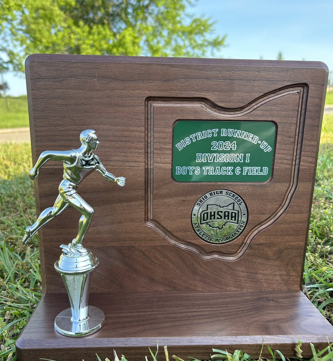 WCHS Boys Track & XC (@warhawkstfcc) on Twitter photo Congratulations Warhawk Boys on a 3rd consecutive Div. 1 Track & Field, Team Runners-Up! A well rounded team effort. On to Regionals! #soar #risetogether <a href="/dsayre32/">Dawn Sayre</a> <a href="/Athletics_WCHS/">WCHS Athletics</a> Congratulations Warhawk Boys on a 3rd consecutive Div. 1 Track & Field, Team Runners-Up! A well rounded team effort. On to Regionals! #soar #risetogether <a href="/dsayre32/">Dawn Sayre</a> <a href="/Athletics_WCHS/">WCHS Athletics</a>